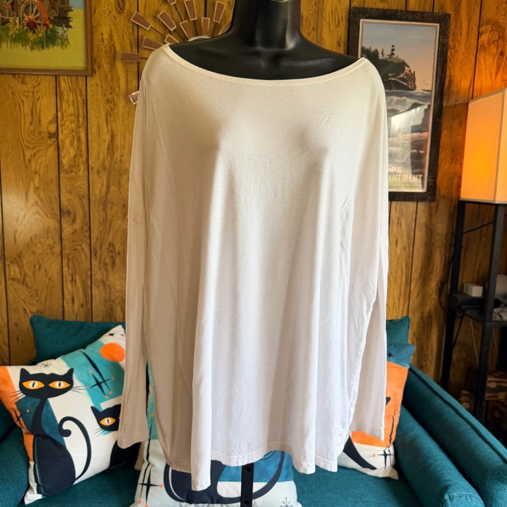 Soft & Stretchy Oversized Longsleeve Top